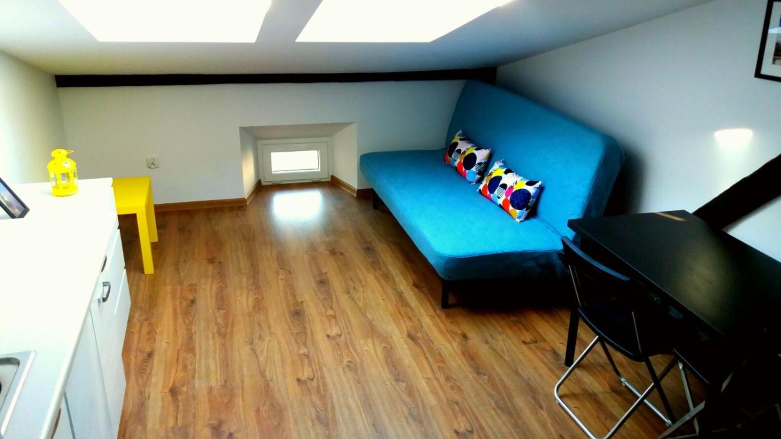 Nice Attic Studio Close To Old Town Air Conditioning - Klimatyzacja Krakkó Kültér fotó